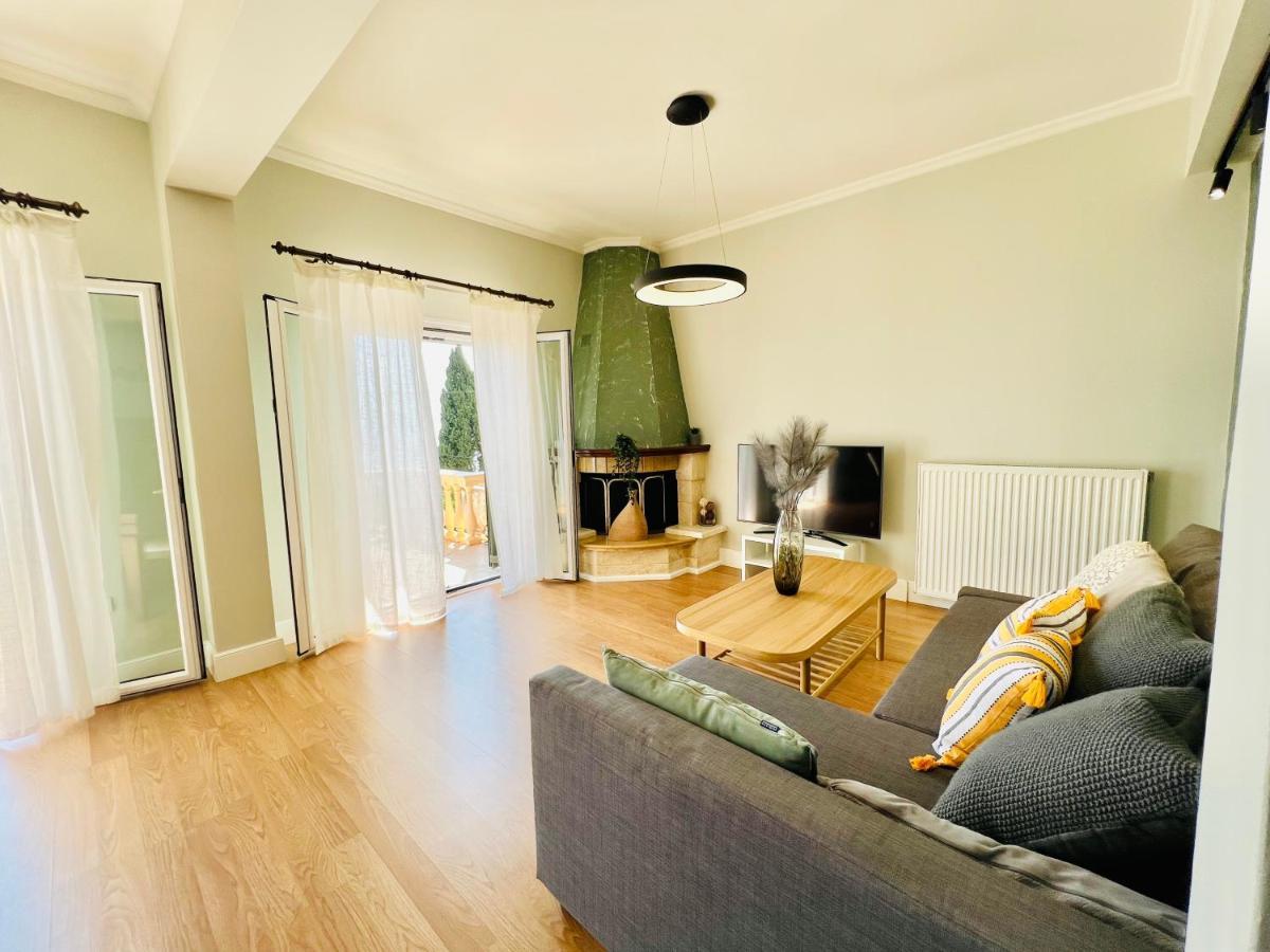 Dom wakacyjny Horizon 3 Bedroom House With Sea View Benitses (Corfu)